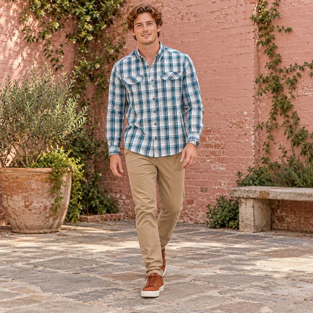 Eddie Bauer Shirt Mens L Blue White Plaid Long Sleeve Cotton Blend Western Wear